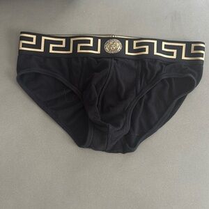 VERSACE La Greca briefs size 5